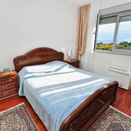 Lux M&l Apartment *